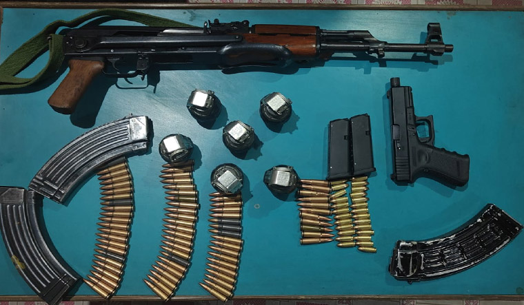 J&K: Kashmir police, security forces bust Jaish-e-Mohammad module in Srinagar, 4 held - Vimarsana News
